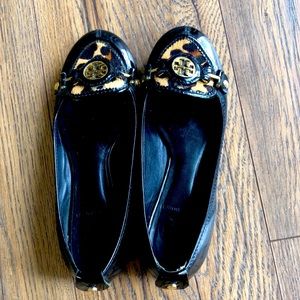 Tory Burch flats with leopard print